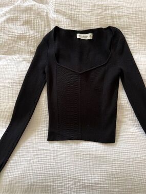 Abercrombie & Fitch Black V-Neck Ribbed Long-Sleeve Sweater